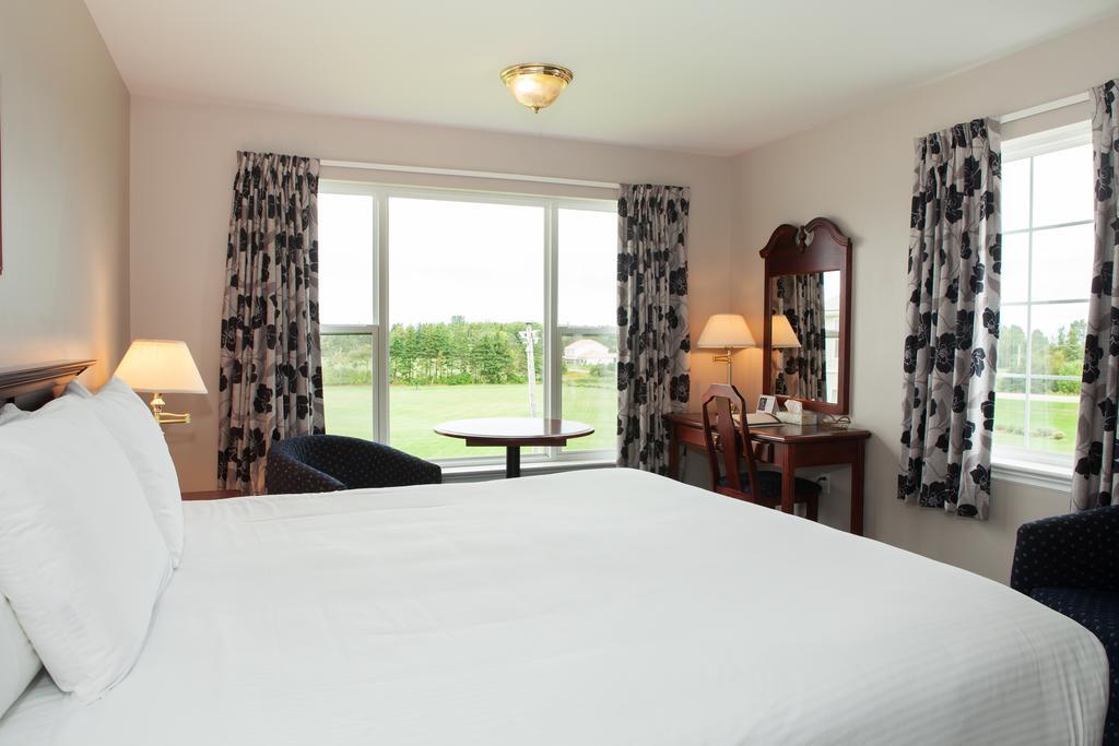 Brackley Beach Northwinds Hotel Bagian luar foto